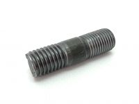 Шпилька Т-25 бортової передачі М14